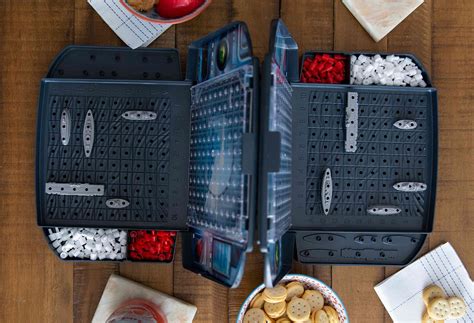 How to Play the Battleship Board Game .